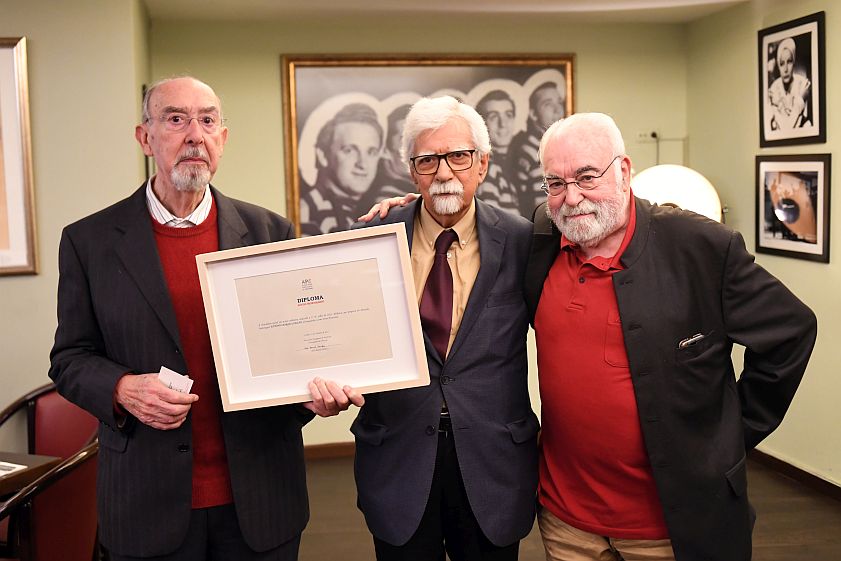 Paulo Sucena, em representação de António Borges Coelho, José Manuel Mendes e Luís Machado